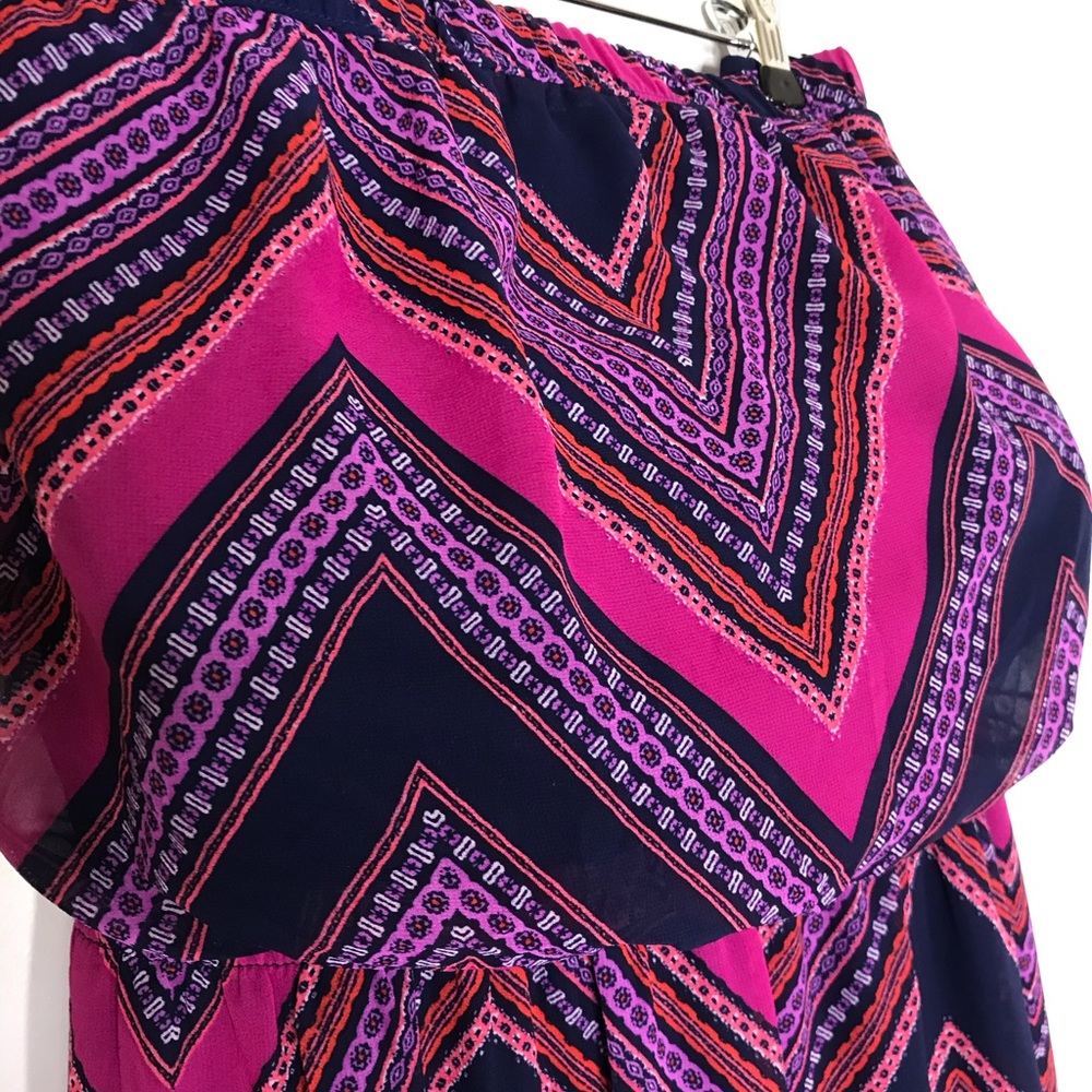 Ankle length sundress. strapless or straps.